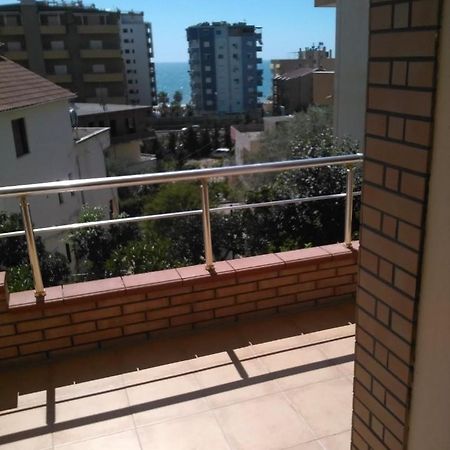 Vila Mina Durrës Esterno foto